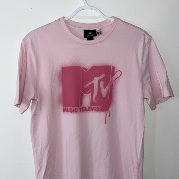 H&M Other - H&M Light Pink MTV Logo Men's Tee